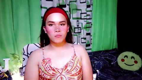 urdreamgirljacky online show from September 23, 2025, 5:21 am