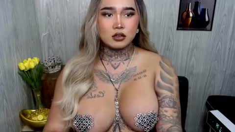 Snapshot of urfabtattooqueen chatting on July 3, 2026, 12:33 pm Maxxie online show from July 3, 2026, 12:33 pm