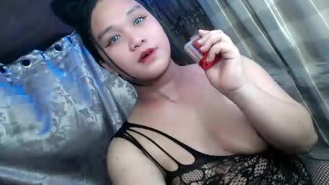 urfantasy_rabbylicious69 online show from November 9, 2025, 3:21 pm