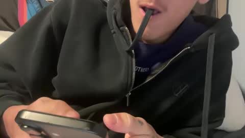 Snapshot of urfavcock6918 chatting on January 28, 2025, 6:38 am urfavcock6918 online show from January 28, 2025, 6:38 am