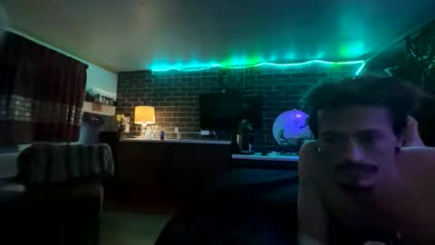 UrFavoriteDreamTeam online show from March 11, 2026, 7:03 am