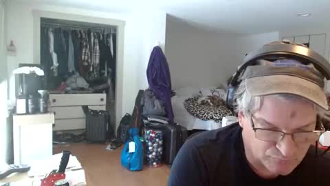 Gregor online show from January 28, 2025, 5:46 pm