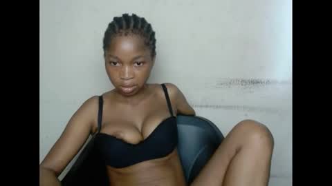 urflirtydoll online show from February 25, 2025, 2:14 am
