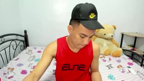 Snapshot of urfucker_vinz chatting on February 28, 2026, 12:17 pm urfucker_vinz online show from February 28, 2026, 12:17 pm