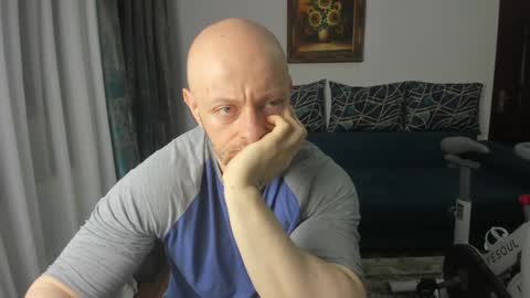 Snapshot of urgymcrush chatting on February 5, 2025, 11:06 pm UrGymCrush online show from February 5, 2025, 11:06 pm