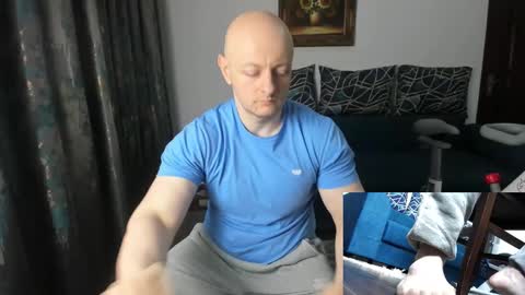 Snapshot of urgymcrush chatting on February 22, 2025, 3:01 am UrGymCrush online show from February 22, 2025, 3:01 am