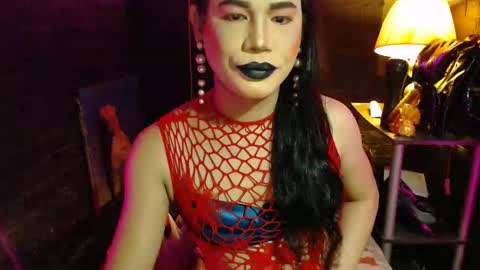 queen norelle online show from February 13, 2026, 9:44 pm