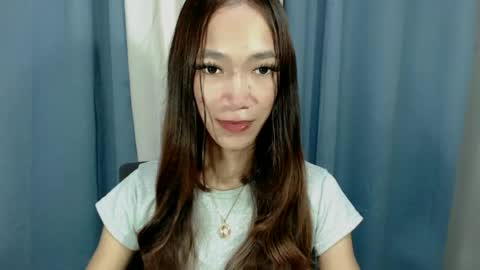 Snapshot of urhot_athena chatting on June 19, 2026, 2:54 pm urhot_athena online show from June 19, 2026, 2:54 pm