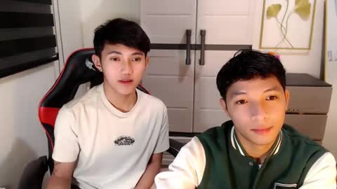 Ethan online show from April 17, 2026, 4:10 pm