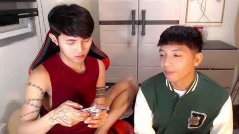 Snapshot of urhotethanxx chatting on May 5, 2026, 6:27 pm Ethan online show from May 5, 2026, 6:27 pm