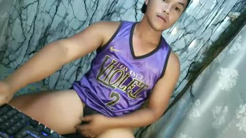 urhotfucker_fred online show from April 21, 2026, 12:33 pm