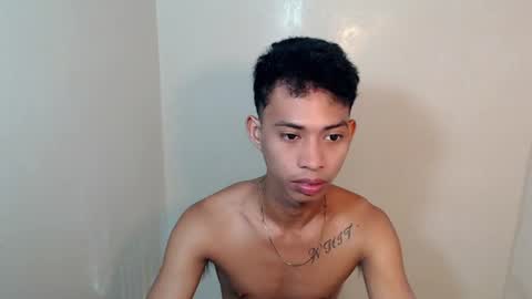 Snapshot of urhotfuckingass chatting on June 22, 2026, 11:46 pm richard online show from June 22, 2026, 11:46 pm