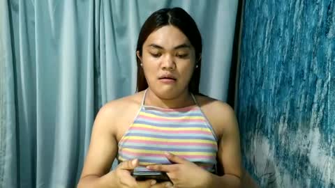 Snapshot of urhottie_bella chatting on June 29, 2026, 4:08 am urhottie_bella online show from June 29, 2026, 4:08 am