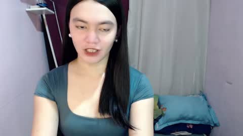 Snapshot of urhottiest_katey chatting on June 14, 2026, 2:24 am Katey online show from June 14, 2026, 2:24 am