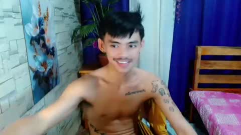 urhunky_boy online show from June 22, 2026, 3:25 am