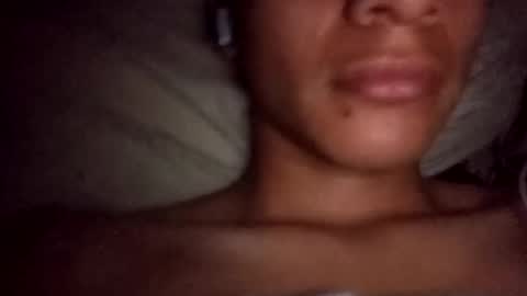 Uriel sgueme en ig  online show from January 31, 2025, 6:24 am