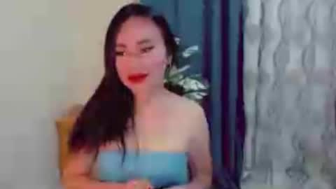 urlovely_che online show from July 12, 2026, 2:08 pm