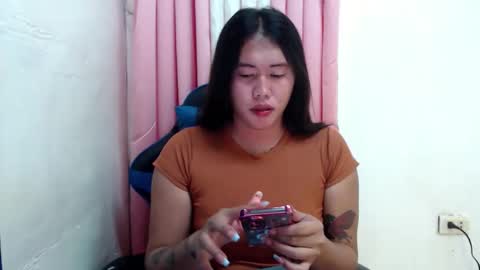 Snapshot of urlovely_sofie chatting on October 20, 2025, 7:03 pm Sofie online show from October 20, 2025, 7:03 pm