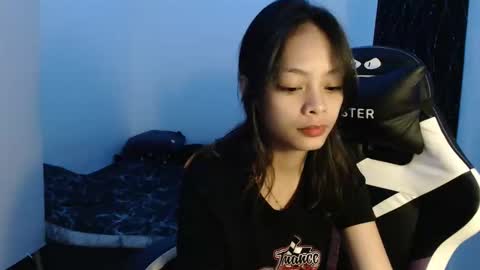 Snapshot of urlovely_yang03 chatting on November 26, 2025, 4:30 pm juliana online show from November 26, 2025, 4:30 pm