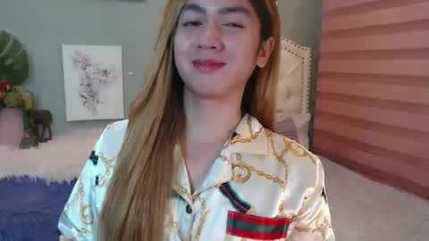 MIYA  online show from April 8, 2026, 6:41 pm