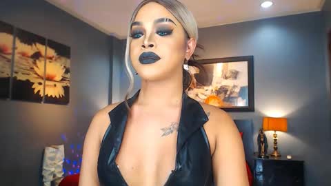 UrMajestyTyra online show from February 21, 2025, 4:07 am