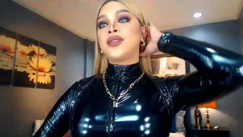 UrMajestyTyra online show from March 6, 2025, 12:21 am