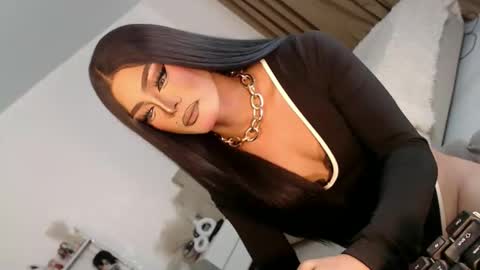 Snapshot of urnauthy_ciliaxxx chatting on April 29, 2026, 3:27 pm cecilia online show from April 29, 2026, 3:27 pm