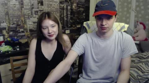Snapshot of uroxygen chatting on April 6, 2026, 5:25 pm Mary online show from April 6, 2026, 5:25 pm