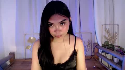 urpinay_sandra69 online show from April 20, 2026, 7:22 am