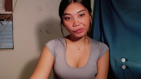 Snapshot of urpinay_sandra69 chatting on July 8, 2026, 5:34 am urpinay_sandra69 online show from July 8, 2026, 5:34 am
