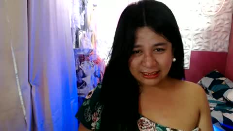 Snapshot of urpinaymistizaxxx chatting on June 26, 2026, 4:28 am urpinaymistizaxxx online show from June 26, 2026, 4:28 am