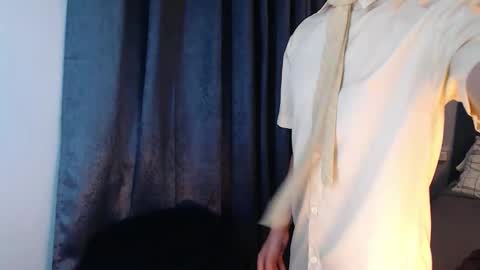 Mel online show from September 19, 2025, 6:41 pm