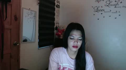 hi im kim online show from March 2, 2025, 10:16 pm