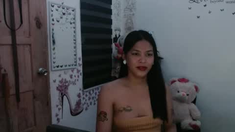 hi im kim online show from September 16, 2025, 12:06 pm