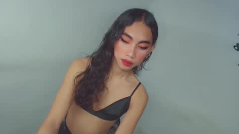 urpretty_mistake online show from February 26, 2026, 6:01 am