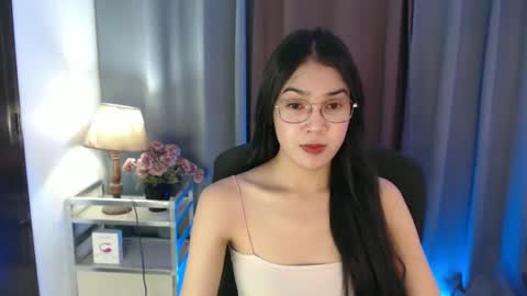 Snapshot of urpretty_nix chatting on March 12, 2025, 7:06 pm Nix online show from March 12, 2025, 7:06 pm