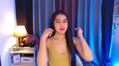 Snapshot of urpretty_nix chatting on September 23, 2025, 8:39 am Nix online show from September 23, 2025, 8:39 am