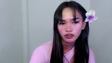 ursandra_xx online show from February 16, 2025, 11:16 pm