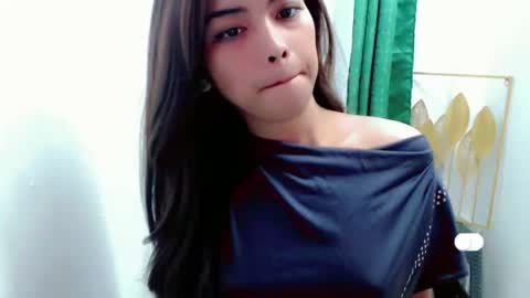 Snapshot of urslutty_jasmine chatting on April 10, 2026, 7:57 am jasmine online show from April 10, 2026, 7:57 am