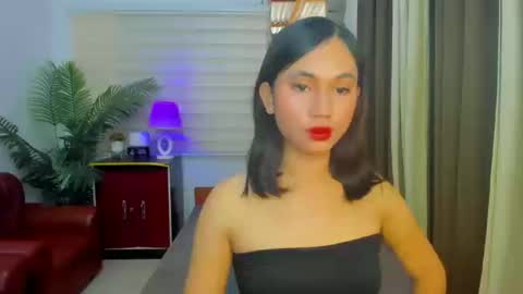 Snapshot of ursweet_athisa18 chatting on September 24, 2025, 2:15 am Athisa online show from September 24, 2025, 2:15 am