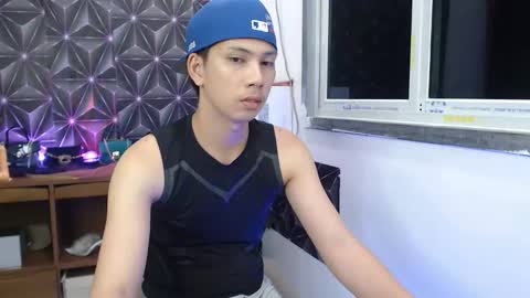 ursweet_jade online show from September 9, 2025, 11:21 am