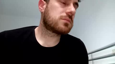 ursweetdreamx online show from April 18, 2026, 1:37 pm