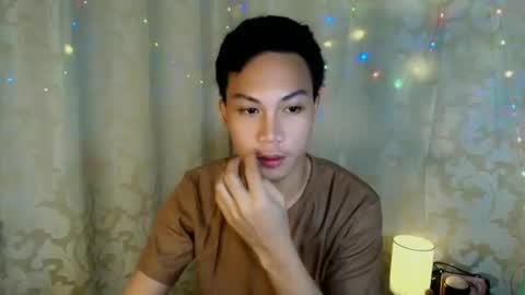 ursweetfucker_kimeya69 online show from January 14, 2026, 5:40 pm