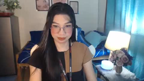 Ashley Kate Mateo Gray online show from January 27, 2025, 10:16 am
