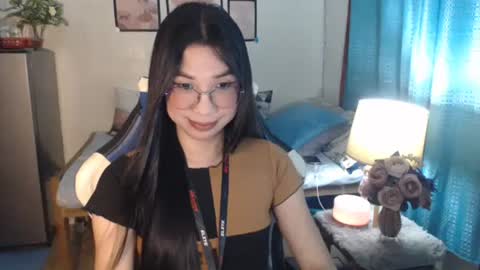 Ashley Kate Mateo Gray online show from February 27, 2025, 11:31 am