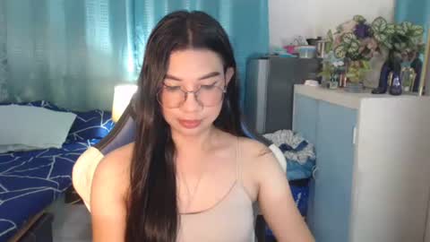 Ashley Kate Mateo Gray online show from October 20, 2025, 12:27 pm