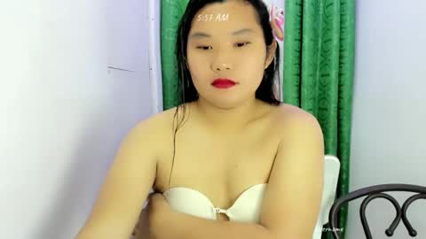 Snapshot of urwildpinayxxx chatting on October 5, 2025, 9:56 pm melody online show from October 5, 2025, 9:56 pm