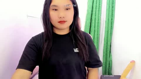 Snapshot of urwildpinayxxx chatting on October 26, 2025, 3:18 pm melody online show from October 26, 2025, 3:18 pm