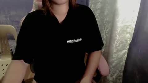 Snapshot of urwildslutty17 chatting on November 16, 2025, 2:50 am urwildslutty17 online show from November 16, 2025, 2:50 am