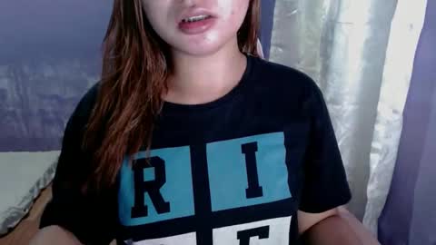 Snapshot of urwildslutty17 chatting on November 28, 2025, 1:08 am urwildslutty17 online show from November 28, 2025, 1:08 am